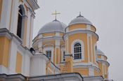 Освящение отреставрированных крестов Князь-Владимирского собора